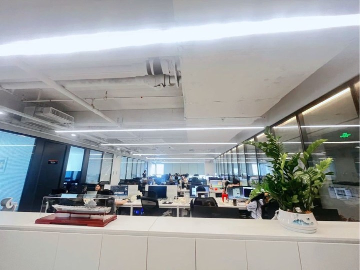 南山区科技园 澳特科兴科学园561㎡精装办公间低层出租