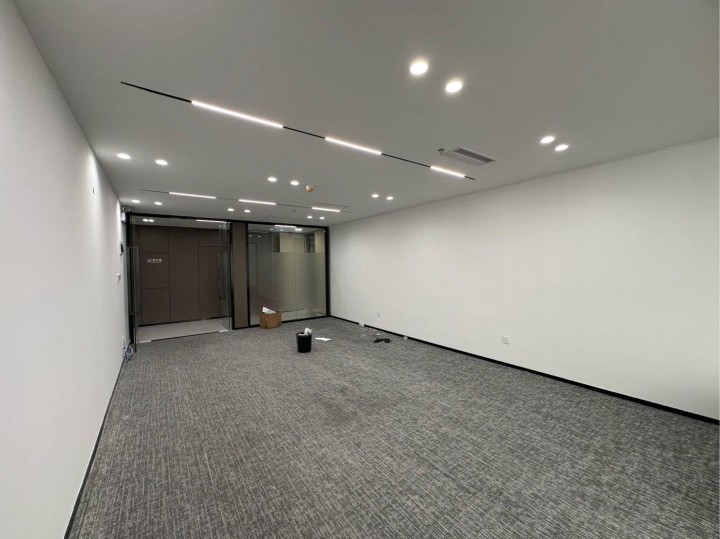 时代科技大厦 133㎡ 精装 高层办公室出租
