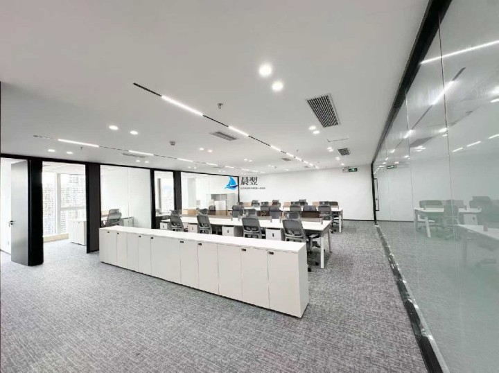 时代科技大厦378㎡出租｜电梯口｜78元/㎡｜全套家具