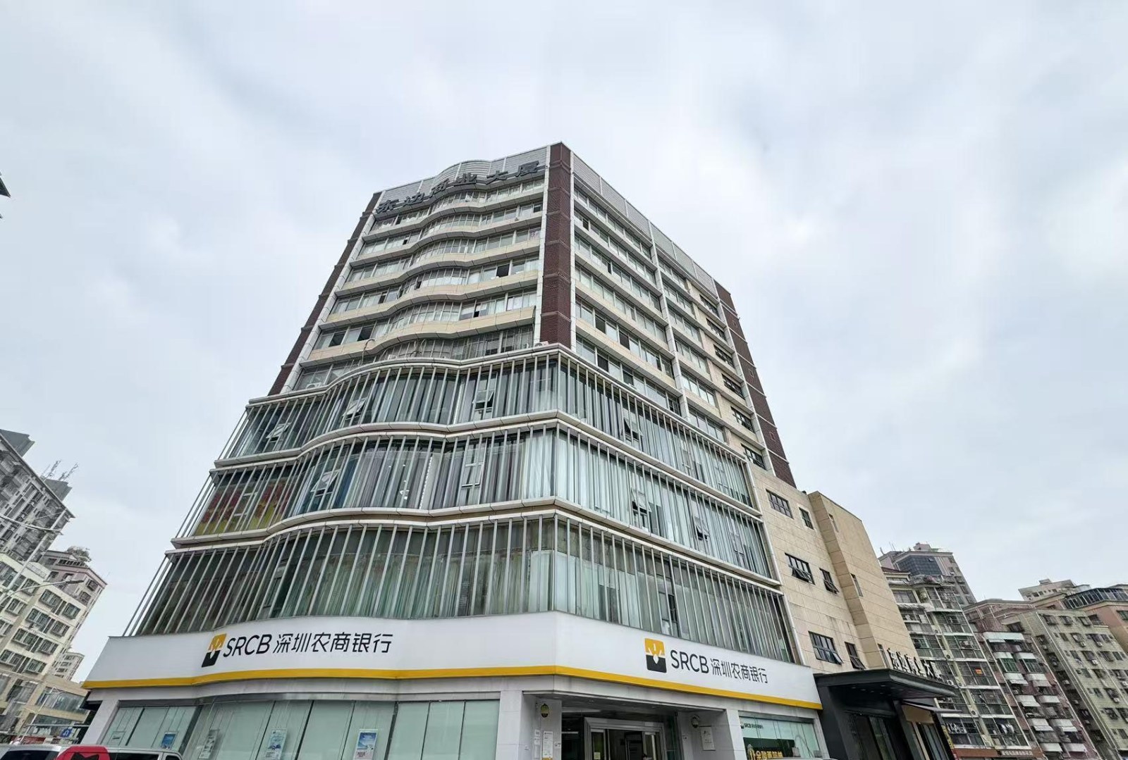 东边商业大厦 168㎡ 精装 低楼层办公室出租