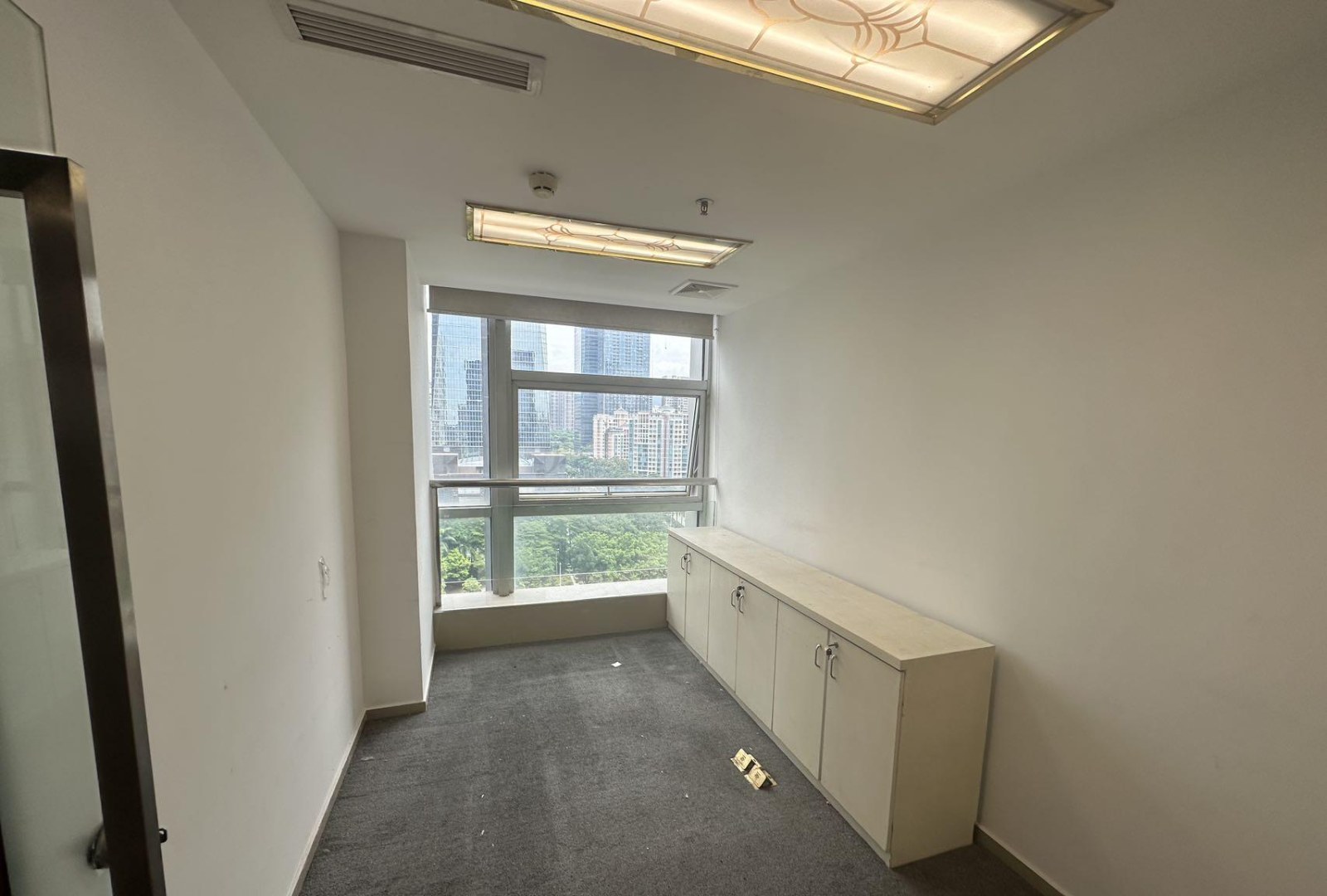 创建大厦 450㎡ 精装 中楼层办公室出租