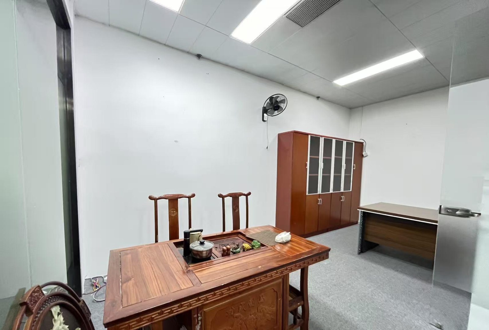 万利工业大厦 127㎡ 精装 低楼层办公室出租