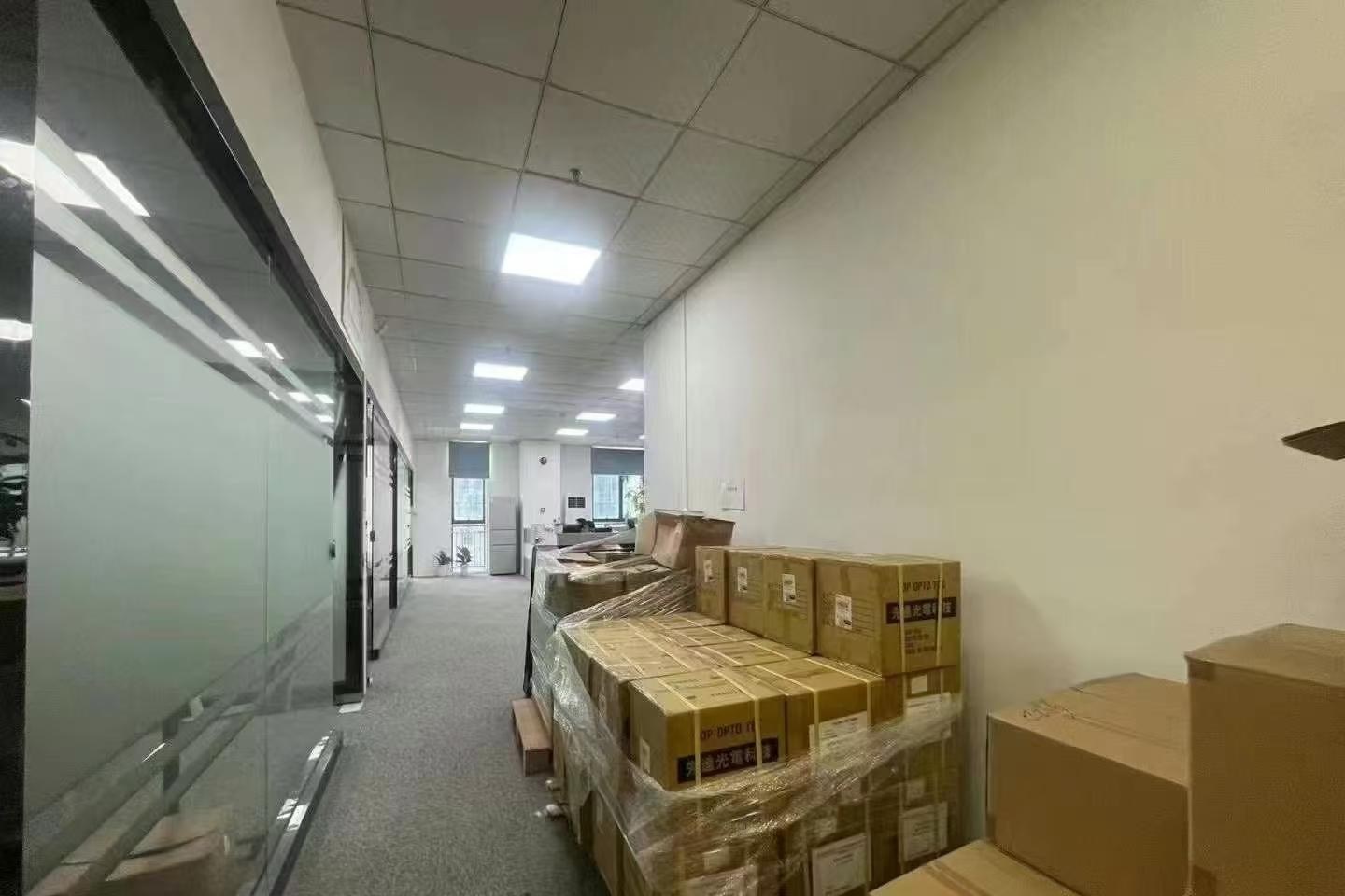 国乐科技园 500㎡ 精装 中楼层办公室出租