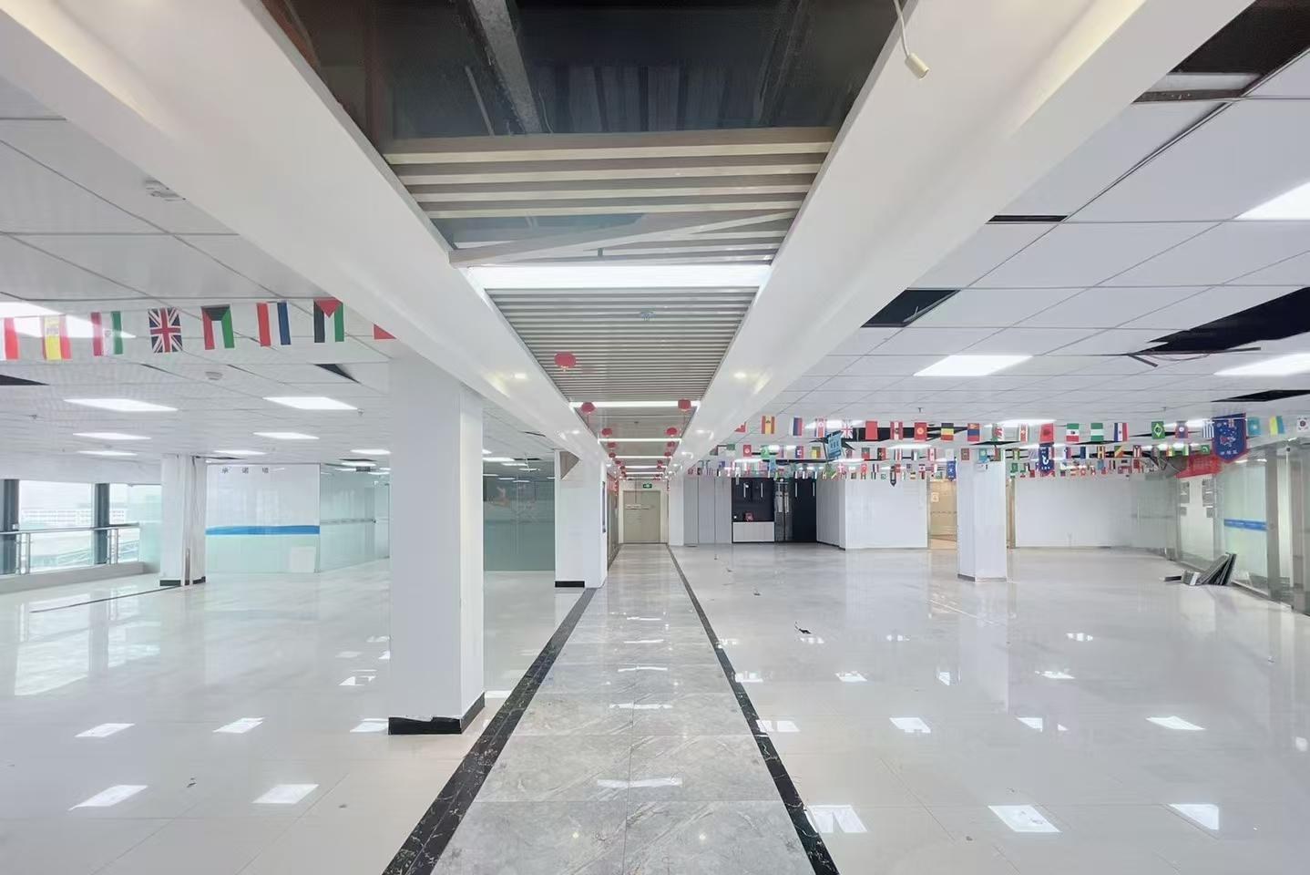 深圳西部硅谷 1398㎡ 精装 中楼层办公室出租