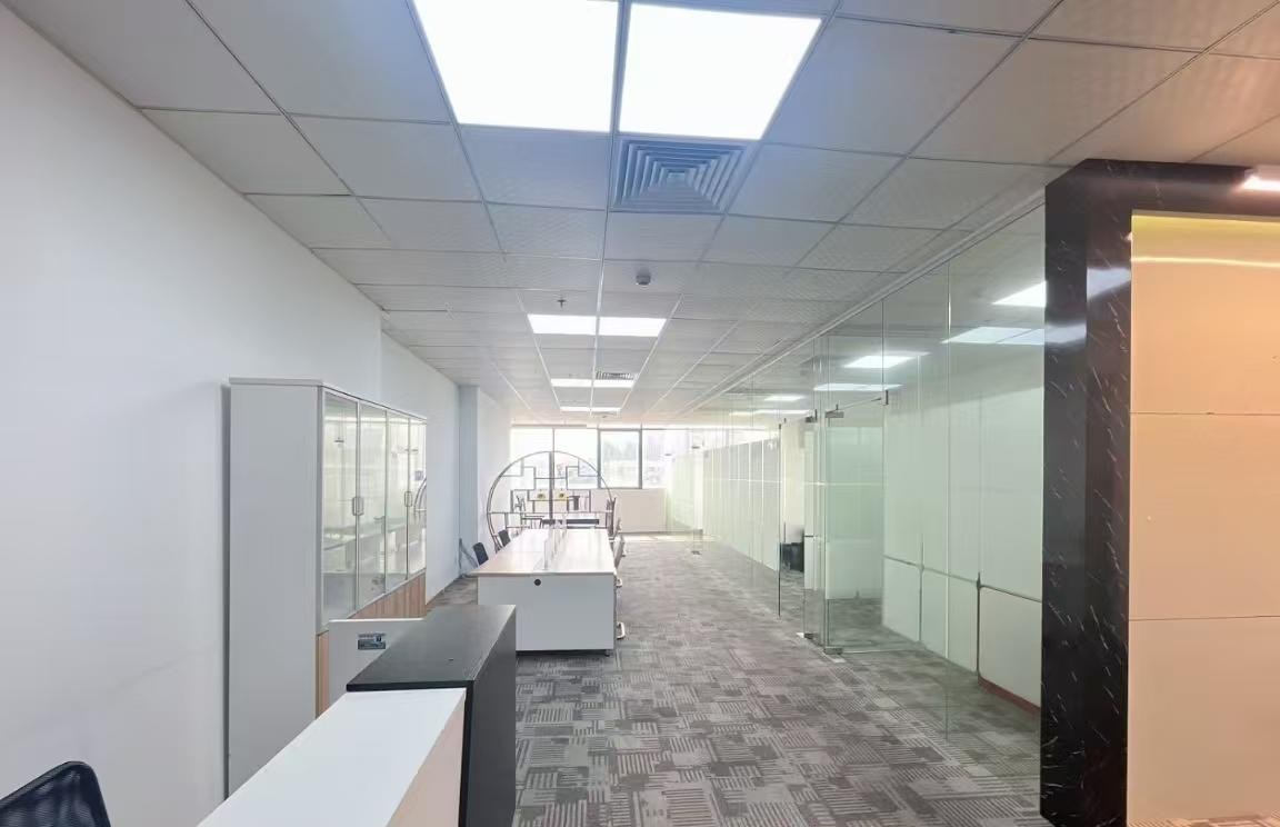 深圳西部硅谷 278㎡ 精装 中楼层办公室出租
