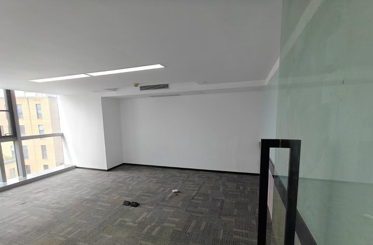 赛格ECO中心 428㎡ 精装 中楼层办公室出租