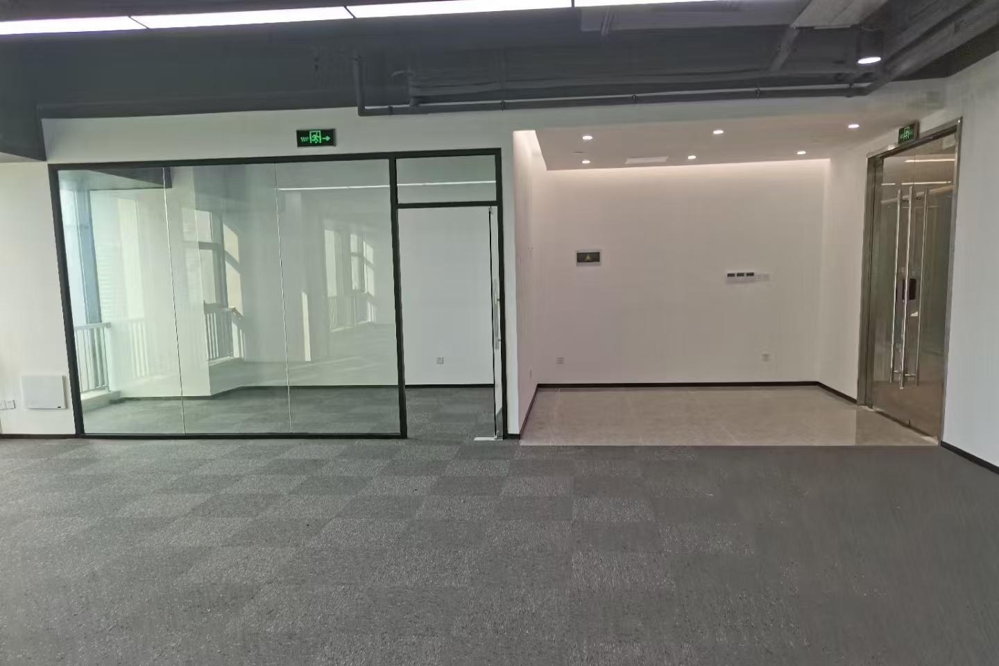 展辰大厦 248㎡ 精装 中楼层办公室出租
