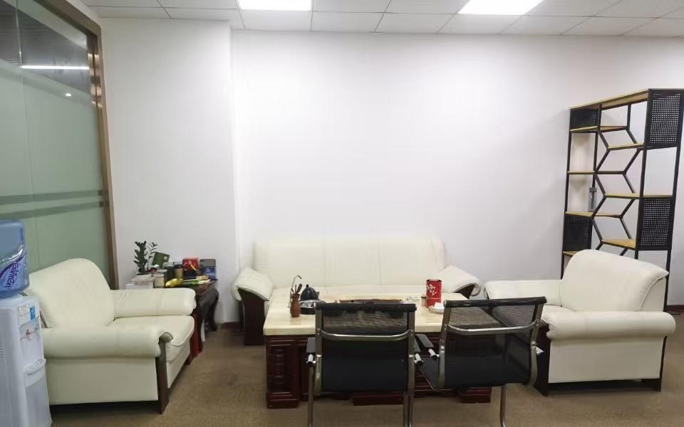 腾飞工业大厦 290㎡ 精装 中楼层办公室出租