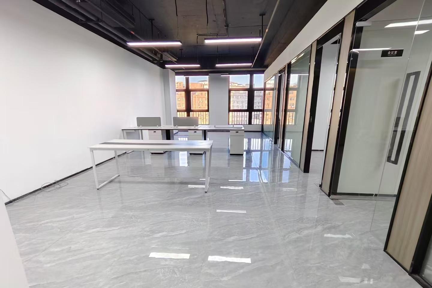 新龙大厦 222㎡ 精装 中楼层办公室出租