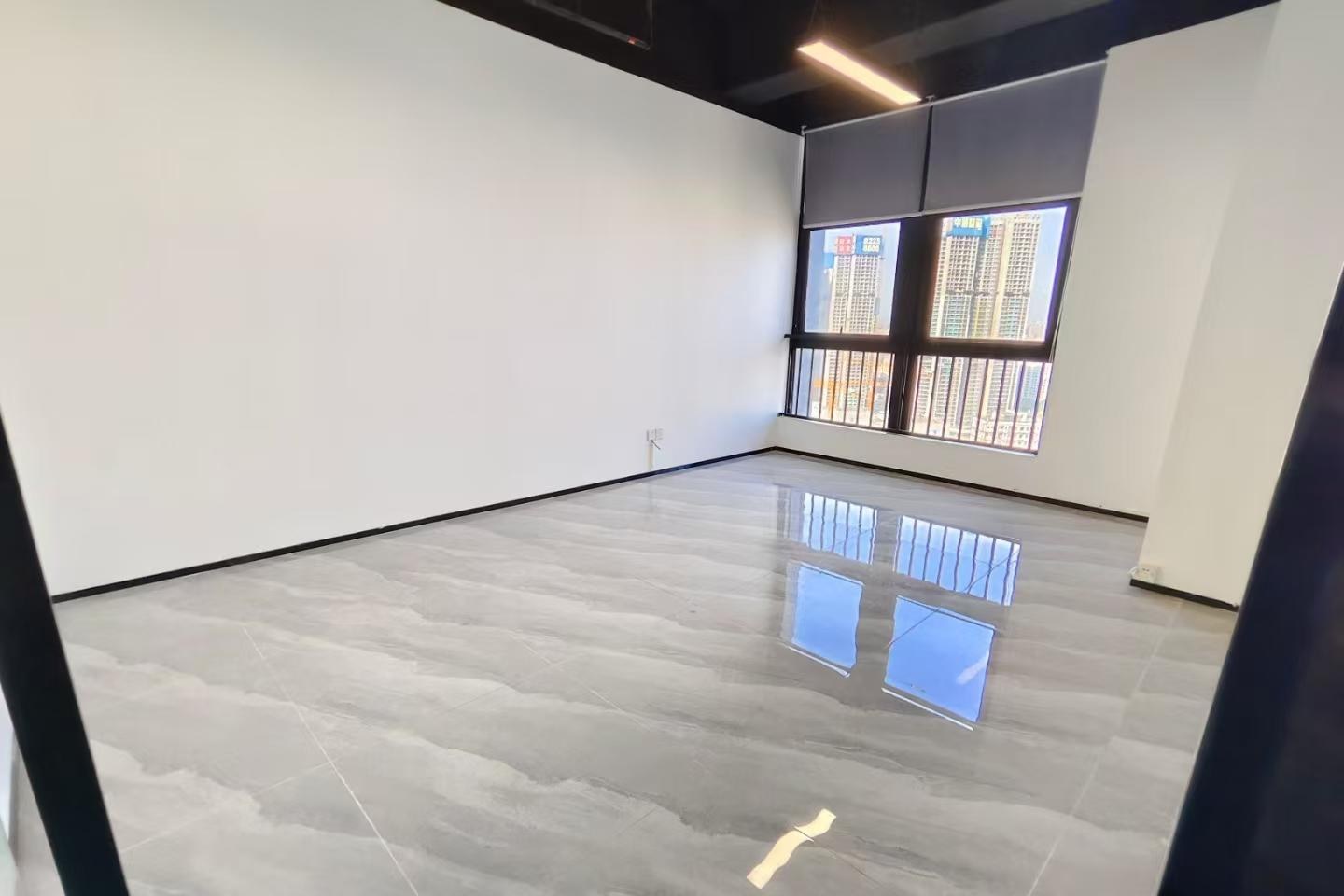 新龙大厦 316㎡ 精装 中楼层办公室出租