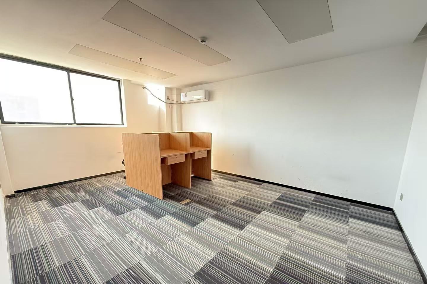 恒博利荣丰产业园 270㎡ 精装 低楼层办公室出租