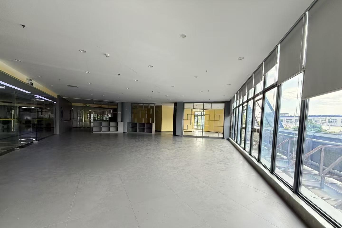 恒博利荣丰产业园 550㎡ 精装 中楼层办公室出租