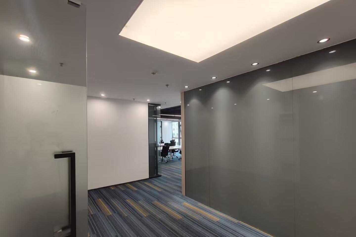 阳基九方广场 338㎡ 精装 中楼层办公室出租