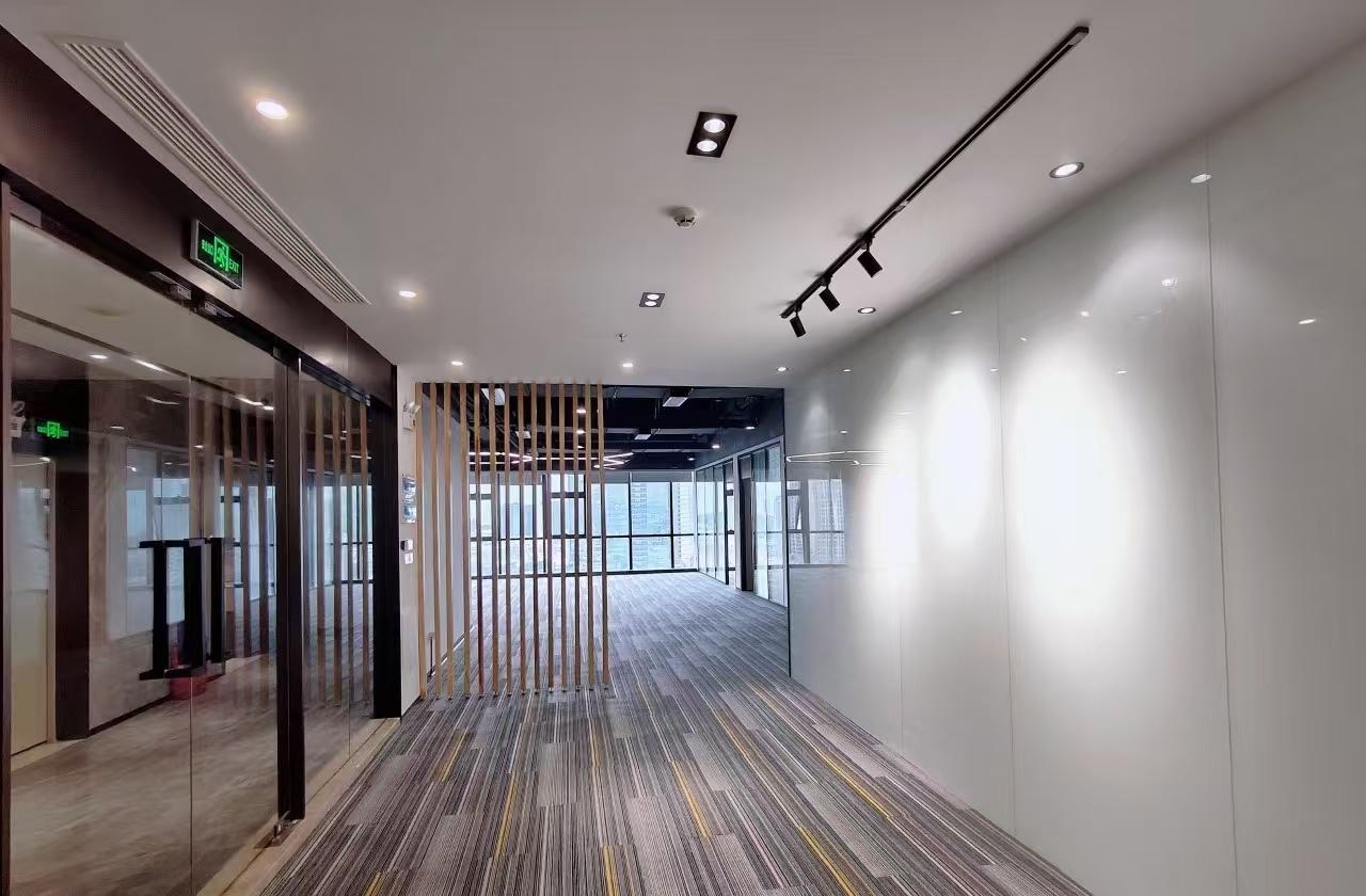 阳基九方广场 610㎡ 精装 低楼层办公室出租
