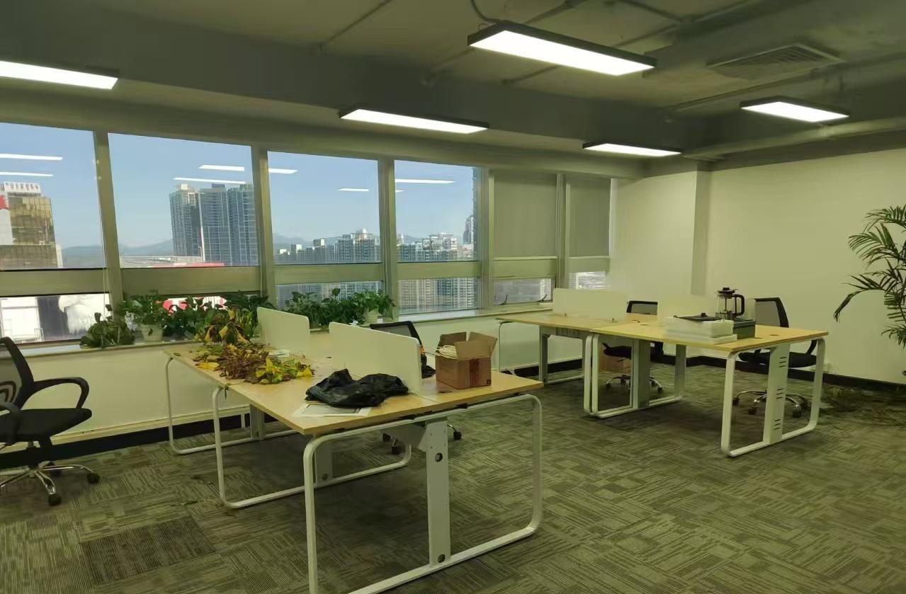 联合广场 268.28㎡ 精装 中楼层办公室出租