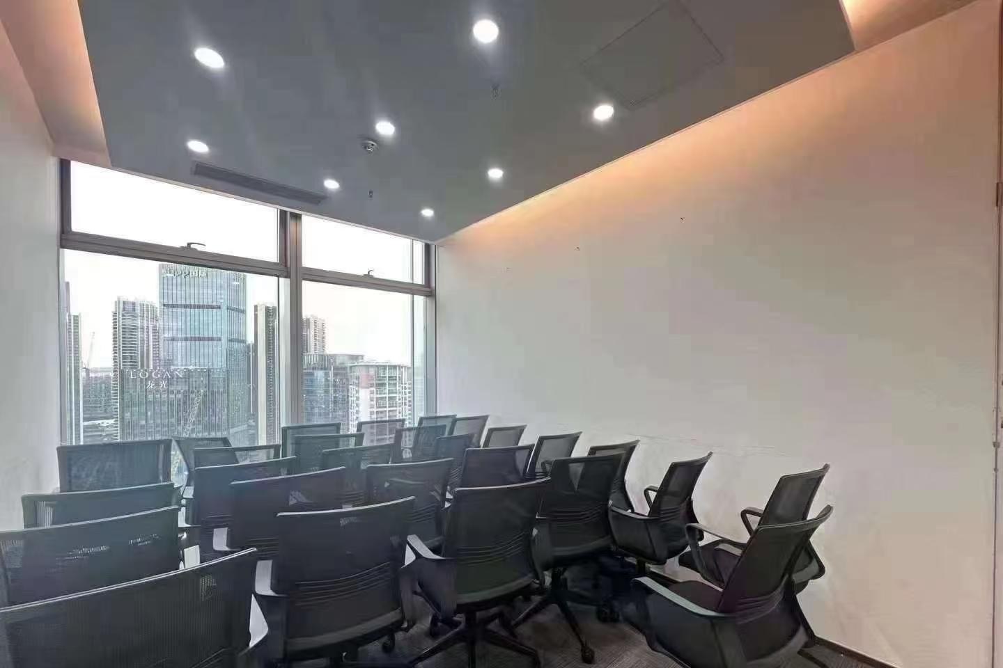 前海卓越宝中时代广场 380㎡ 精装 高楼层办公室出租