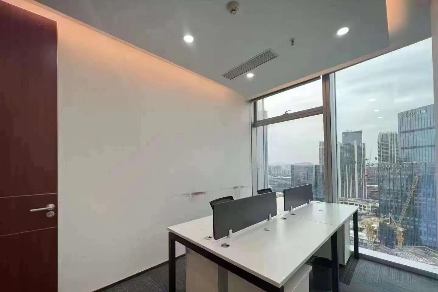 前海卓越宝中时代广场 380㎡ 精装 高楼层办公室出租