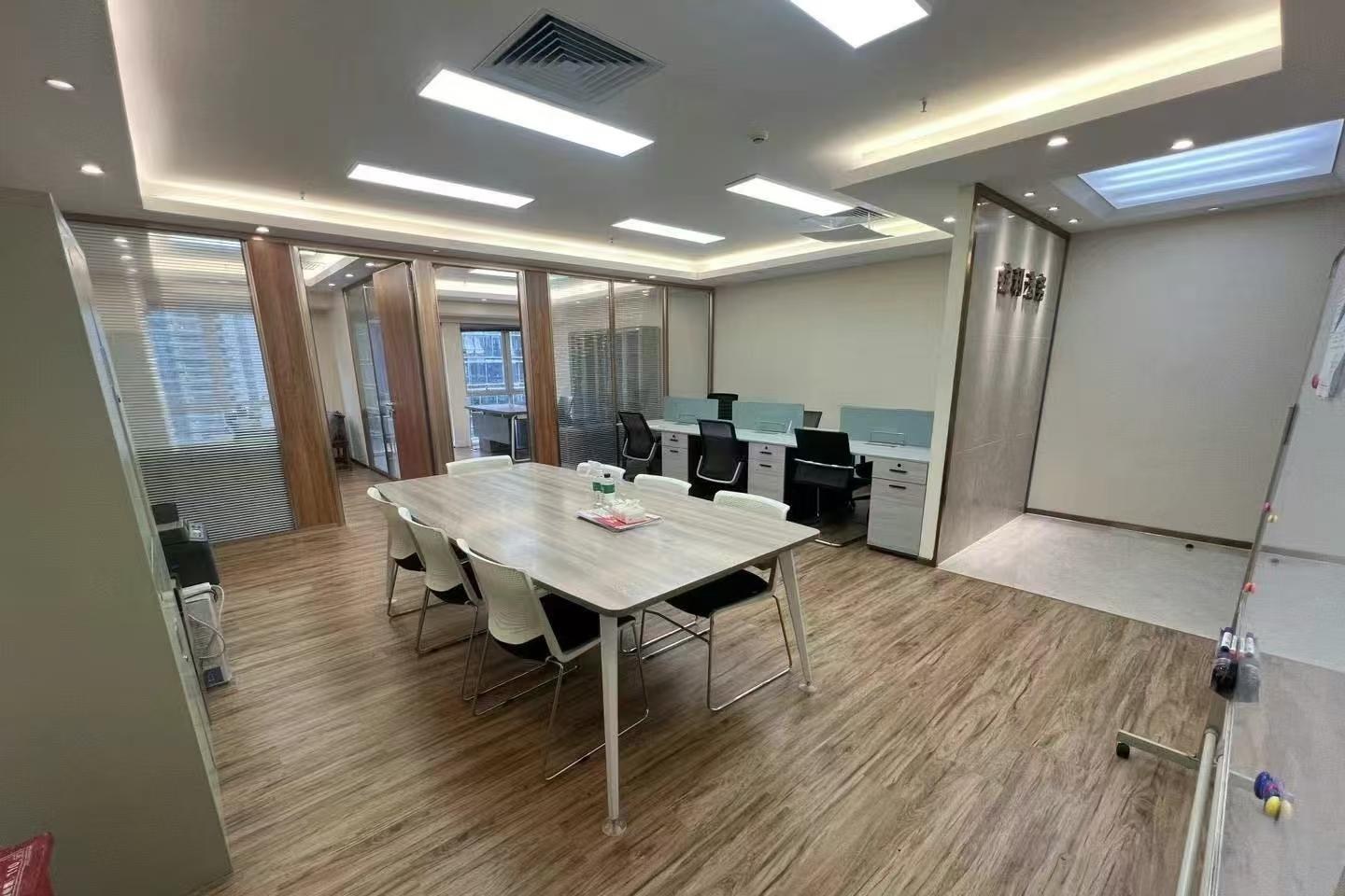 荣超滨海大厦 96㎡ 精装 中楼层办公室出租