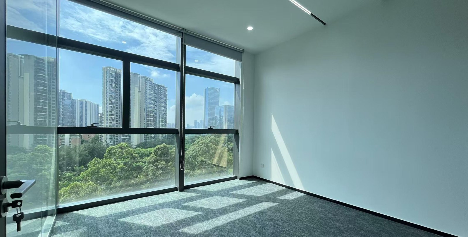 绿景美景广场 442㎡ 精装 低楼层办公室出租
