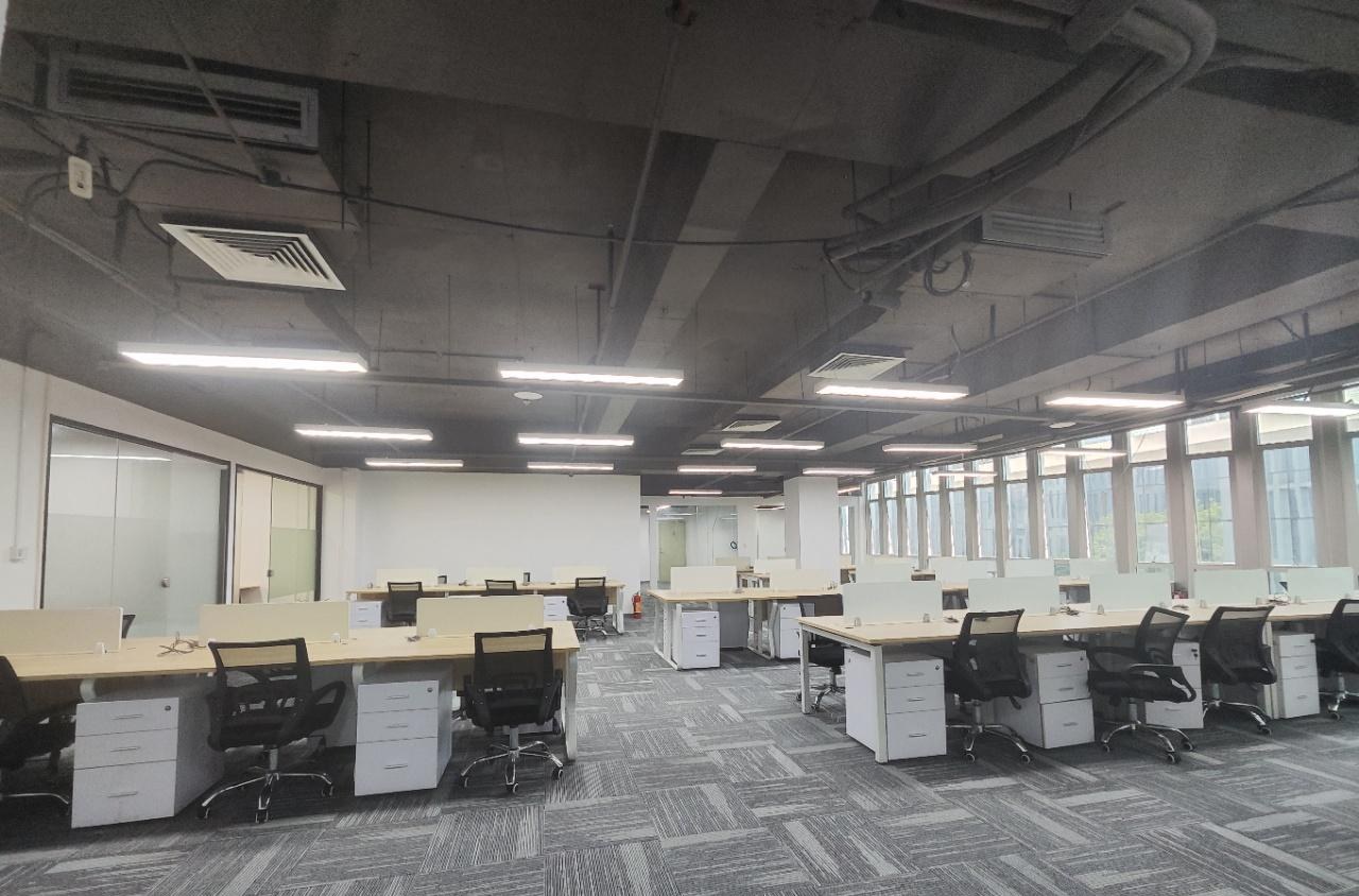 深圳市软件产业基地 490㎡ 精装 低楼层办公室出租