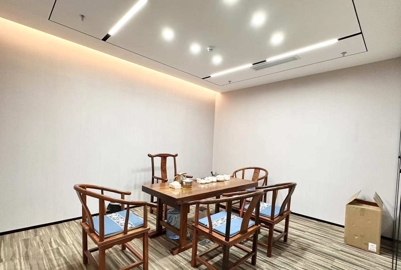 卓越前海壹号Tower2 168㎡ 精装 中楼层办公室出租