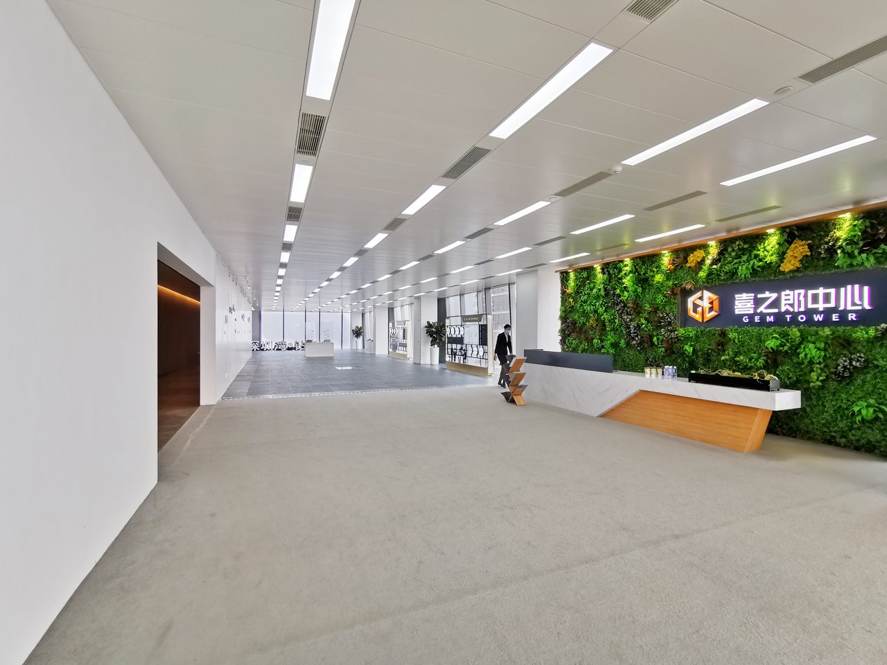 喜之郎大厦1500㎡豪装写字楼(南山区后海) 近登良站