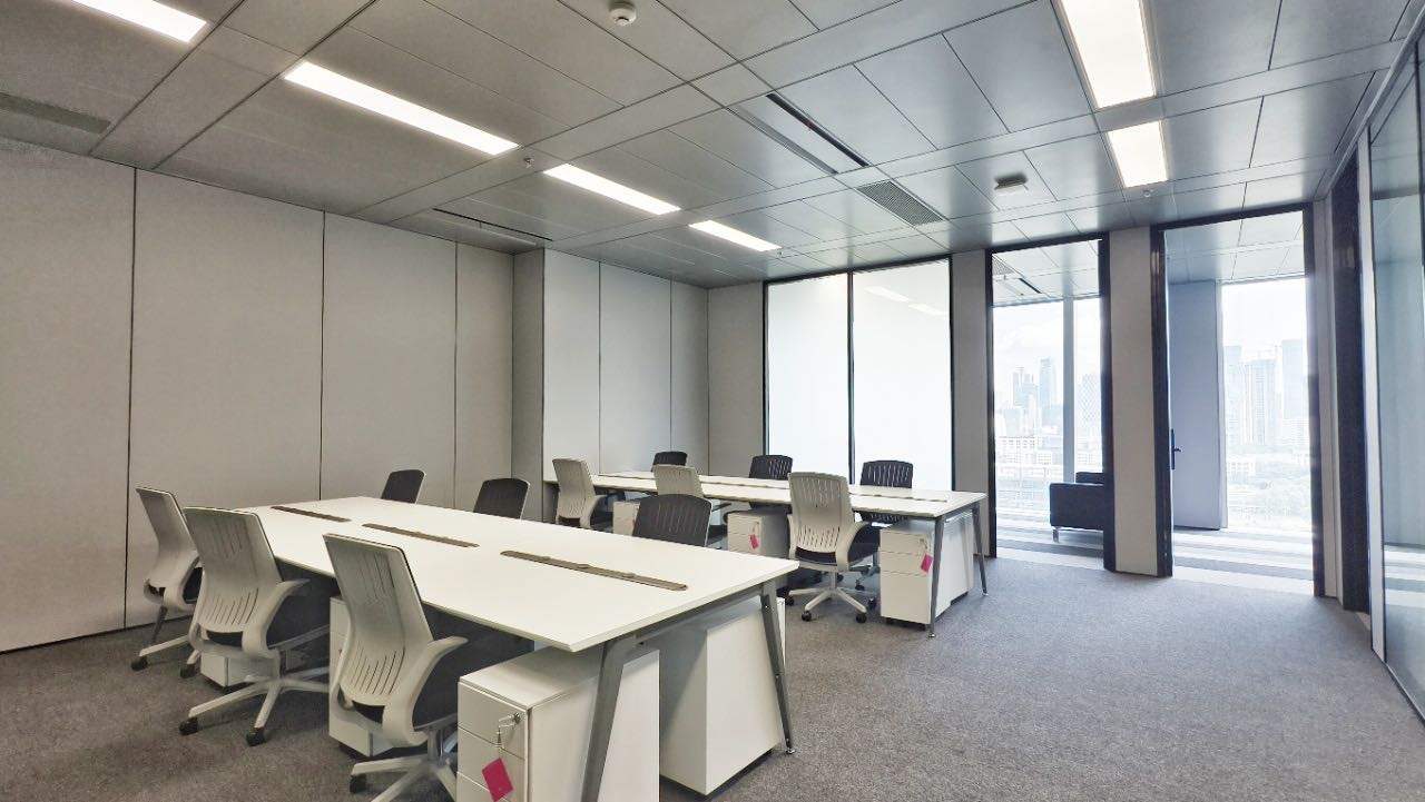 南山区科技园 汉京中心（汉京金融中心）211㎡豪装办公间高层出租