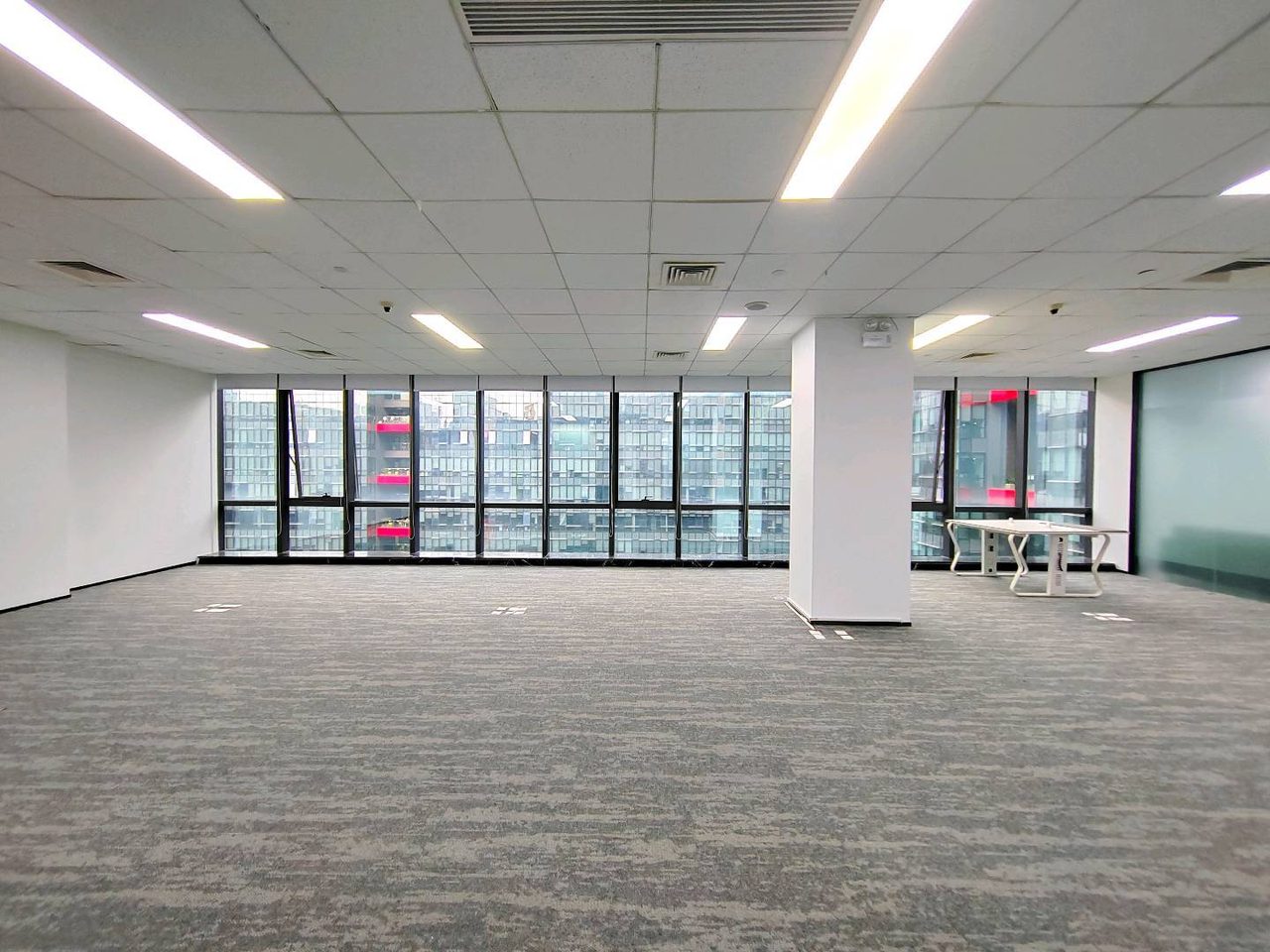 南山区科技园 科兴科学园264.73㎡精装办公间中层出租