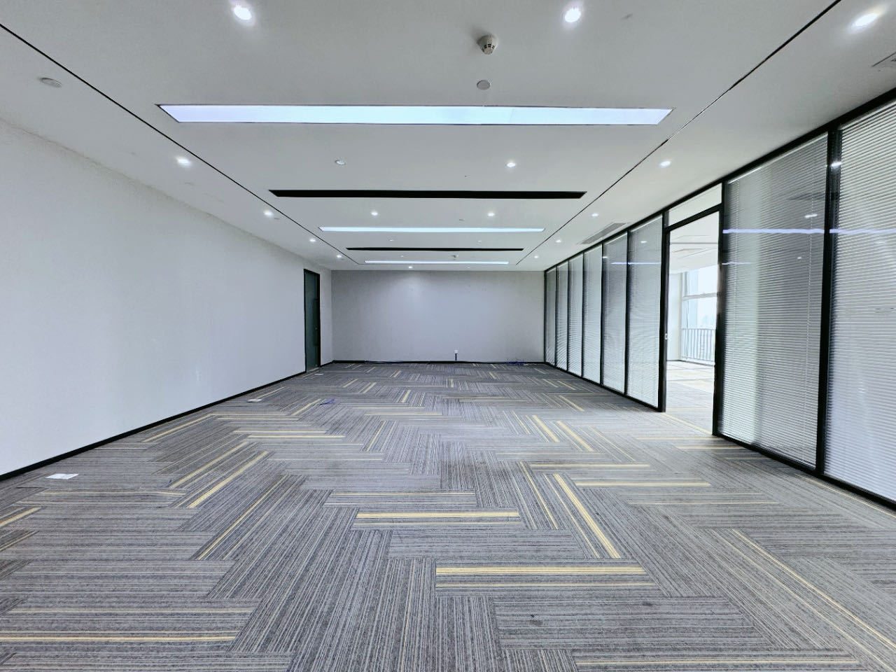南山区科技园写字楼出租 酷派大厦 273㎡精装