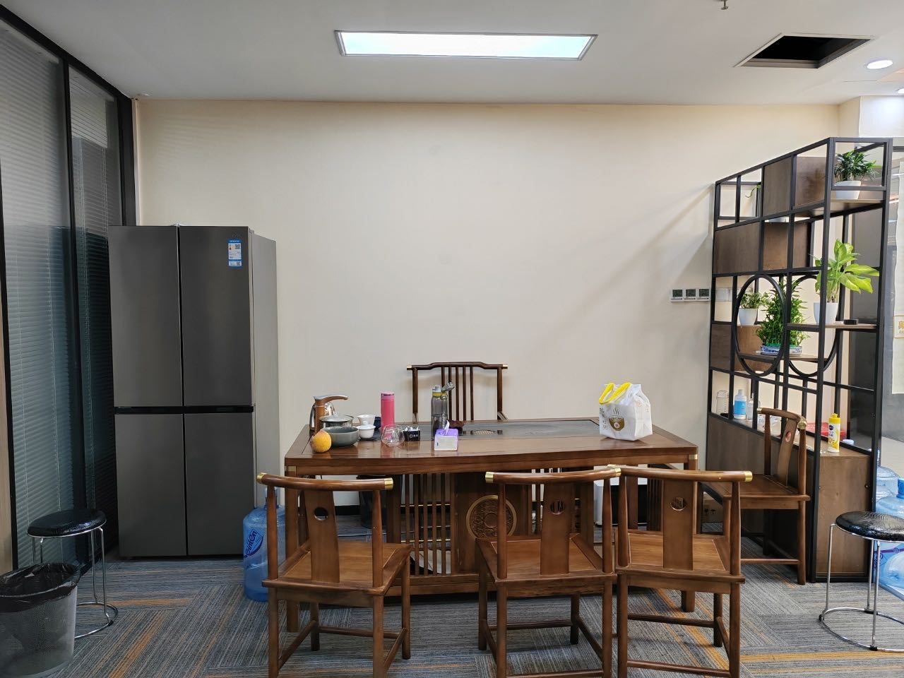 中心商务大厦272㎡精装写字楼（福田区福田中心区） 近购物公园站
