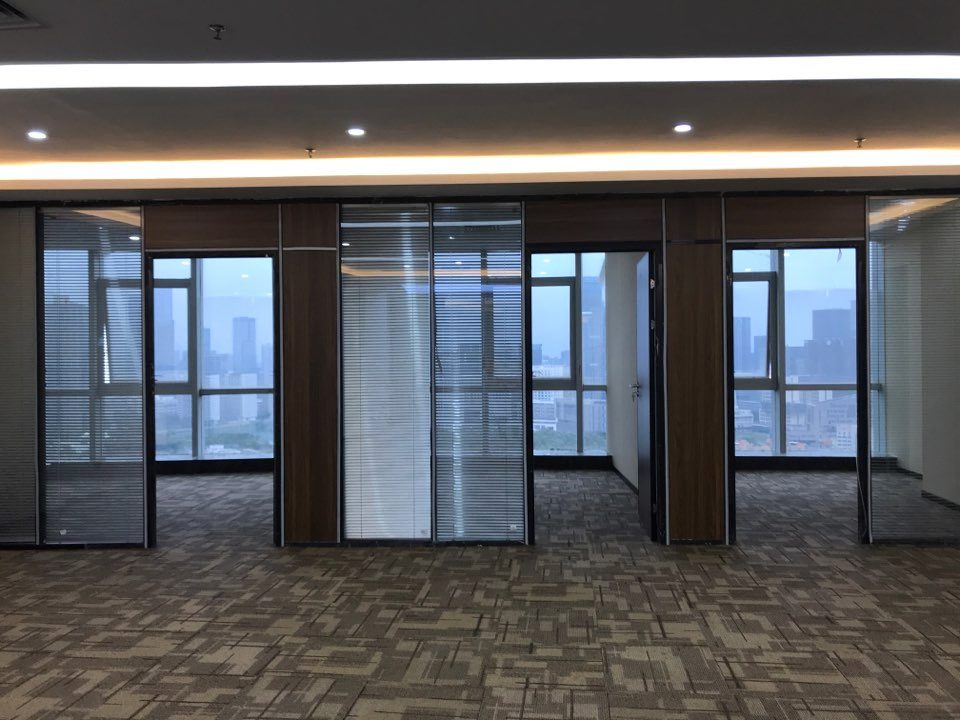 398㎡精装办公室 西海明珠大厦·近桃园站·高层