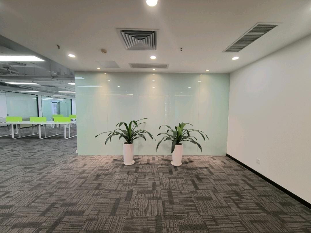 中科大厦写字楼297㎡精装户型·低层东南向出租