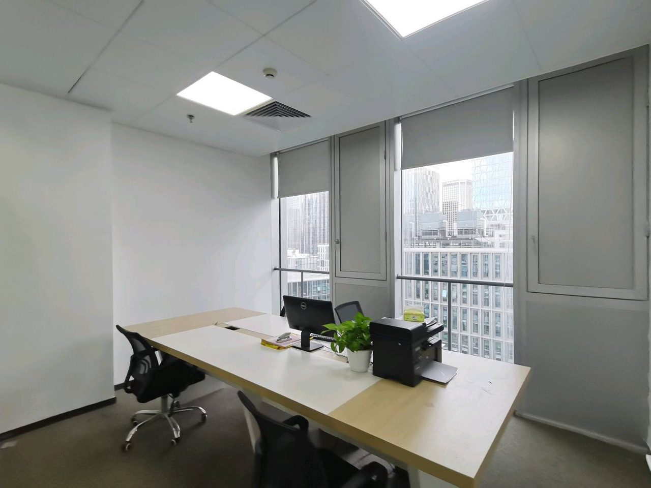 南山区科技园 深圳市软件产业基地265㎡精装办公间低层出租