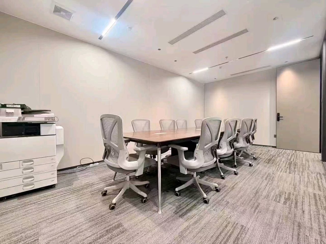 南山区科技园 豪威科技大厦509㎡精装办公间中层出租