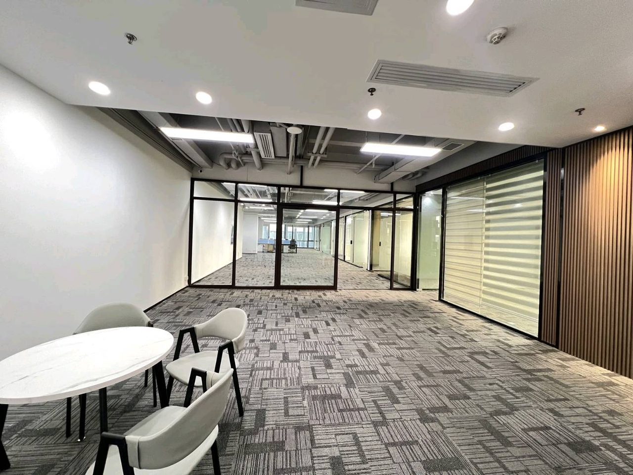 南山区科技园 科兴科学园632㎡精装办公间中层出租