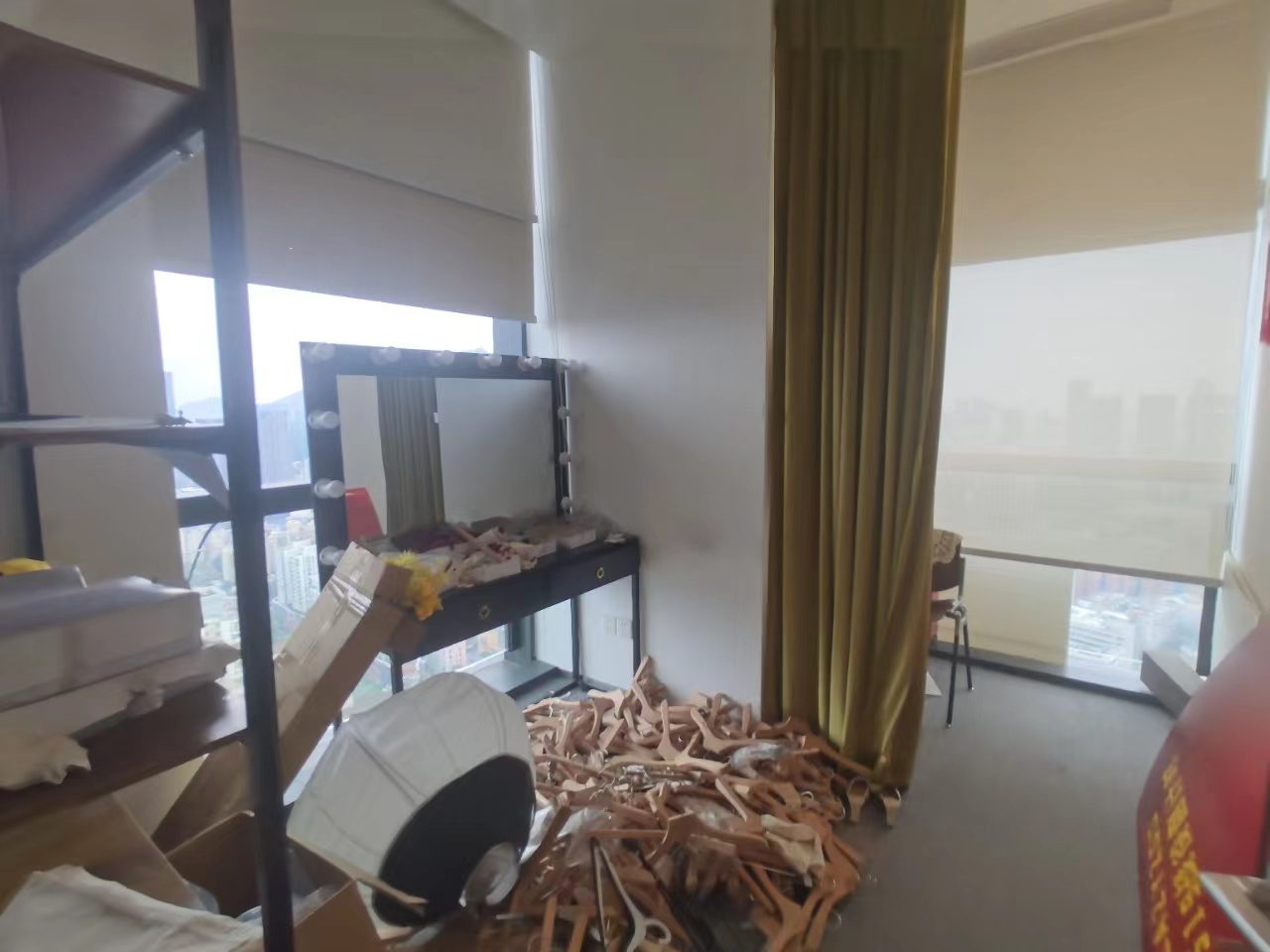 1008㎡精装办公室 恒大天璟·近南油站·高层