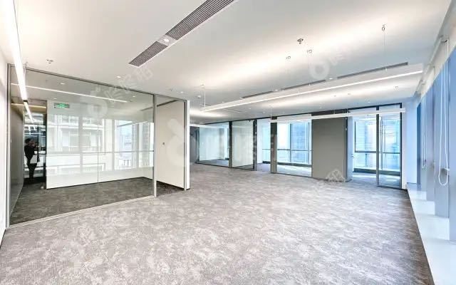 南山区科技园 朗科大厦330㎡精装办公间中层出租