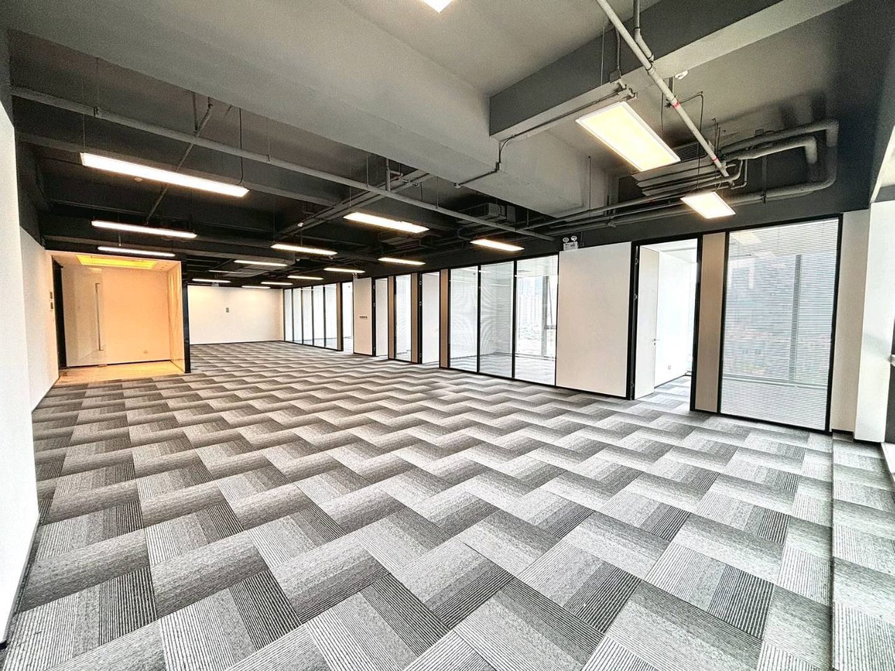 南山区科技园写字楼出租 澳特科兴科学园 336㎡精装