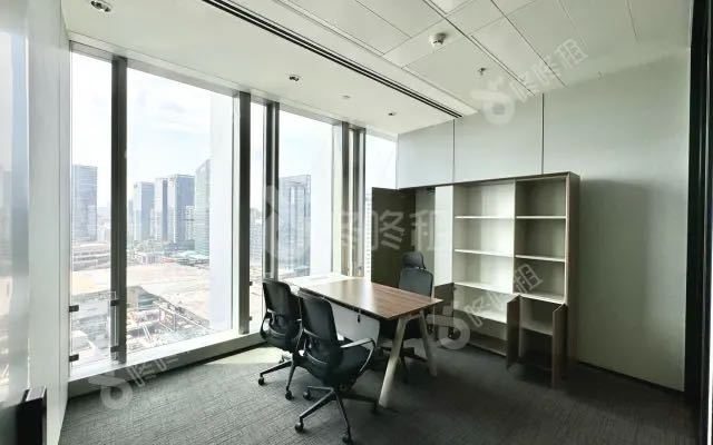 联想后海中心395㎡精装办公室出租,中层东向采光好