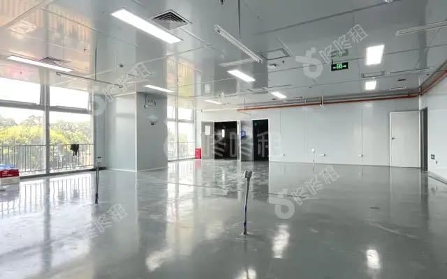 唐商科技大厦430㎡精装办公室出租,低层南向采光好