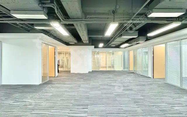 研祥科技大厦写字楼309㎡精装户型·高层北向出租
