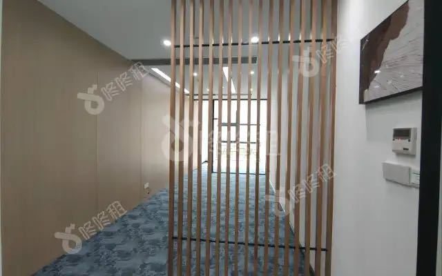 85㎡精装办公室 九洲电器大厦·近高新园站·中层