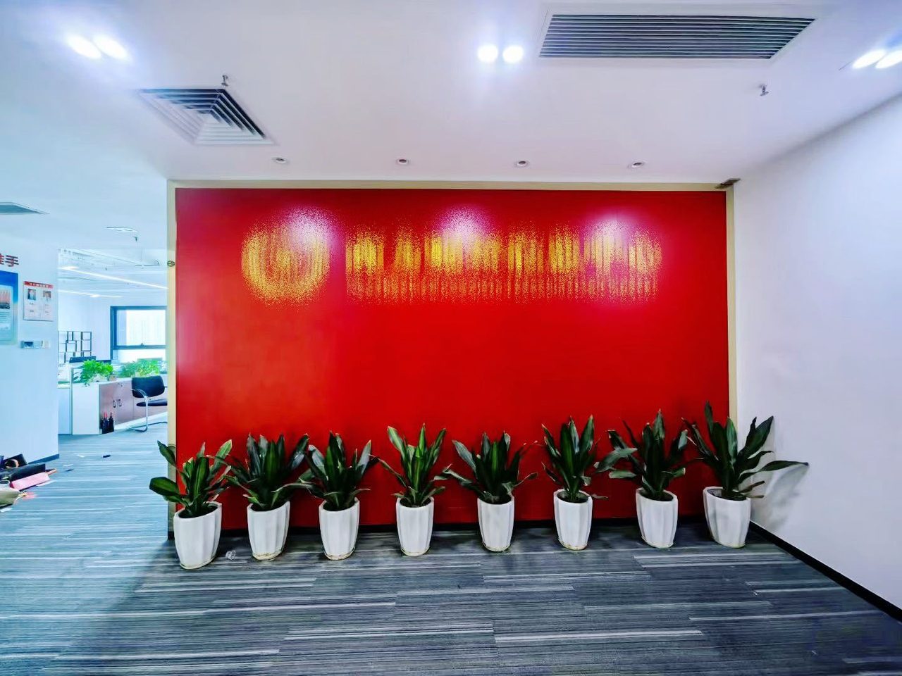 南山区南头 莲花广场216㎡精装办公间高层出租
