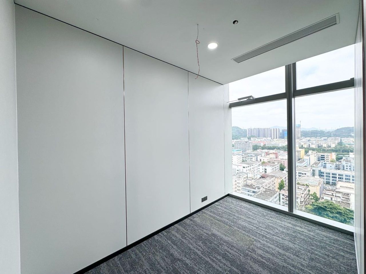 玺玥大厦156.3㎡精装写字楼(宝安区新安) 近洪浪北站