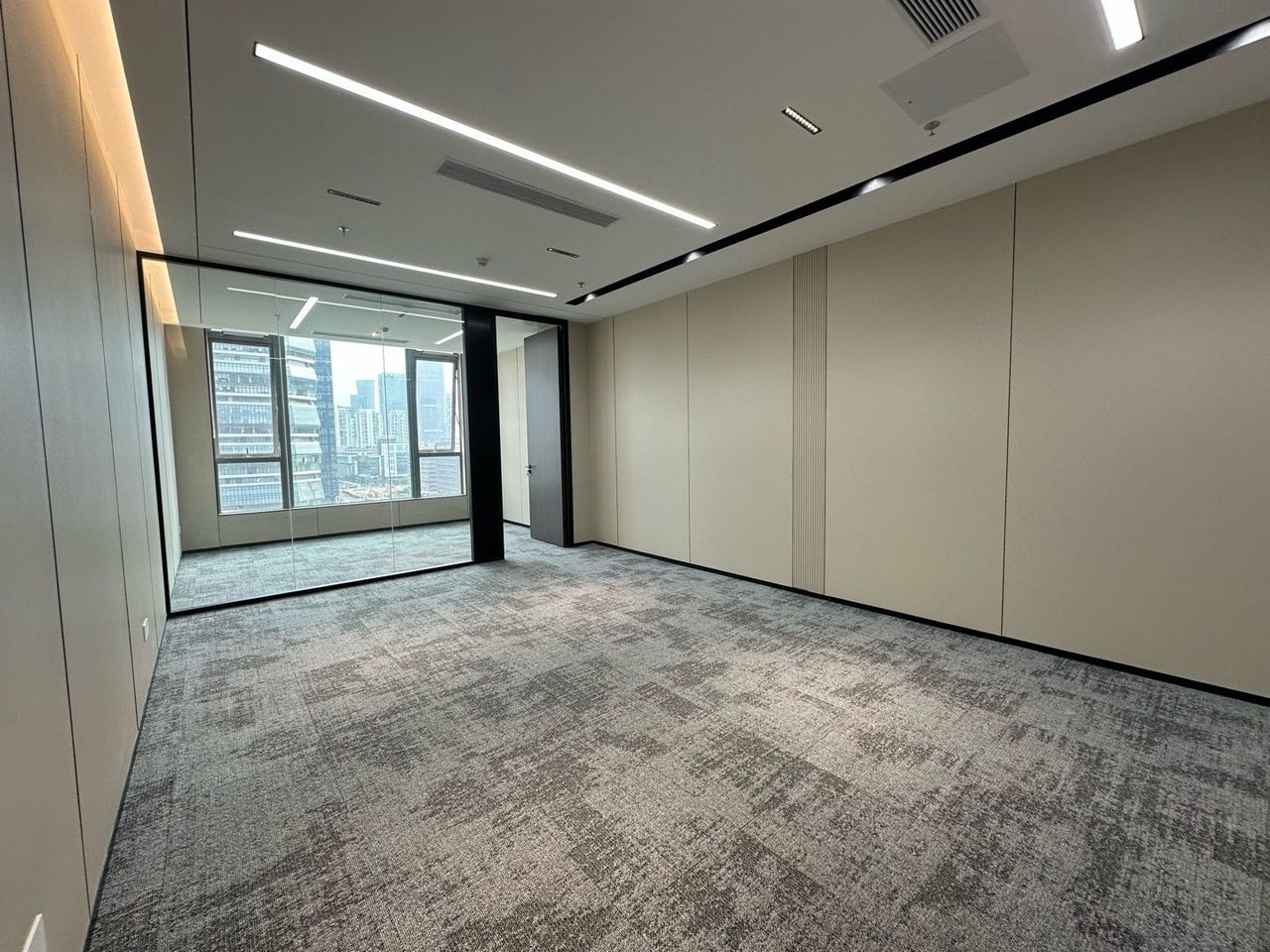 远望谷大厦152㎡精装写字楼（南山区科技园） 近粤海门站