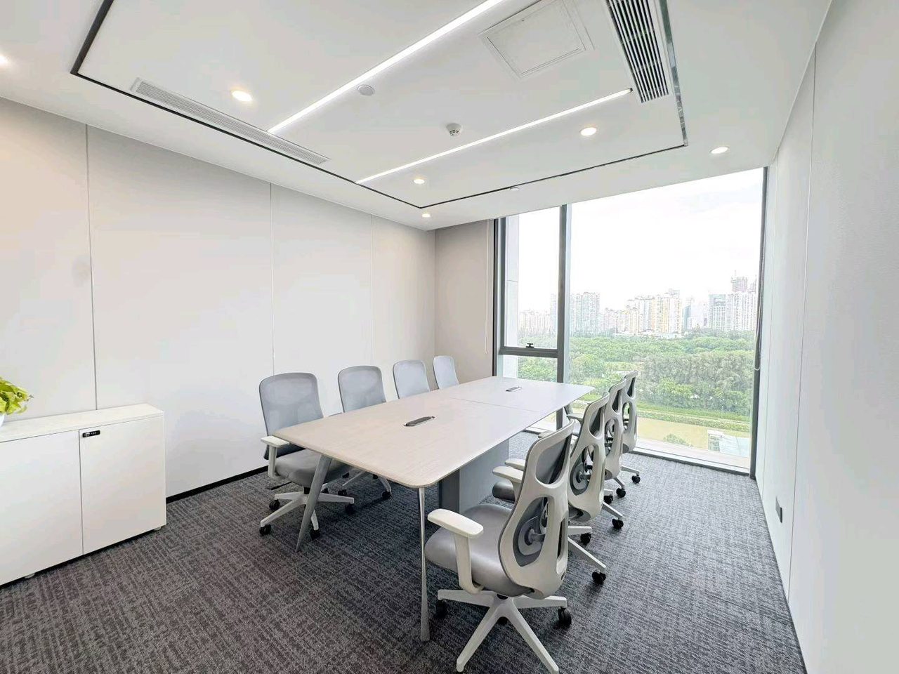中检大厦写字楼358㎡精装户型·中层西北向出租
