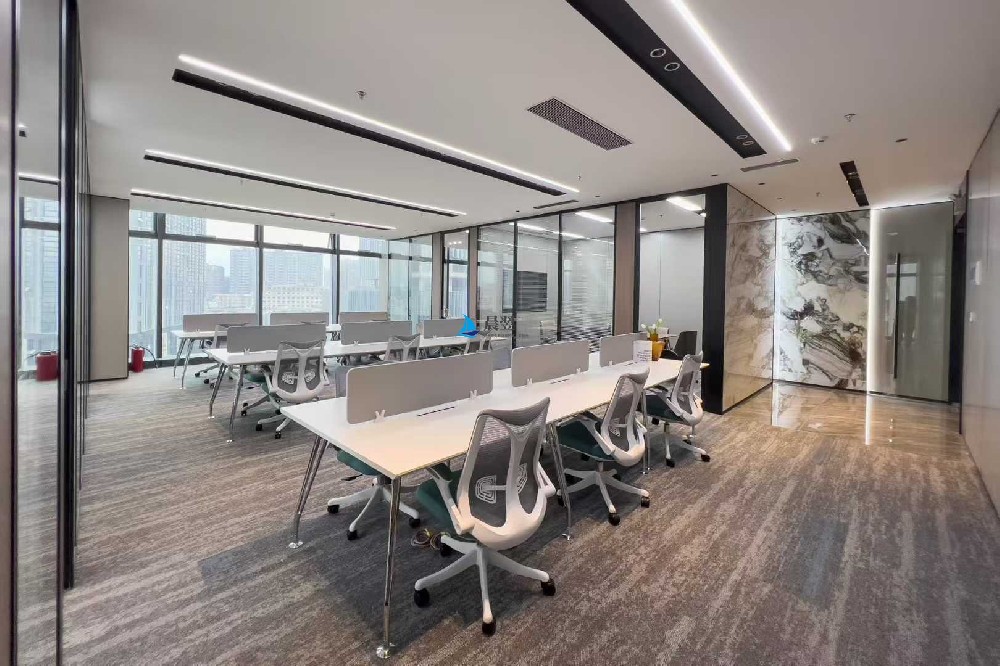 深圳盛龙时代广场办公出租｜291㎡｜90元/㎡｜3+1格局