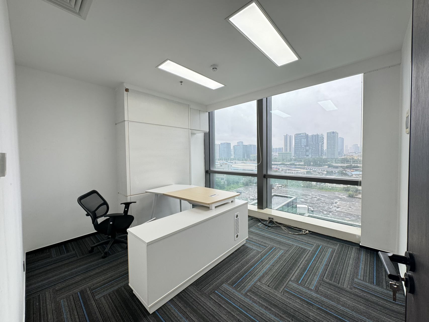 波顿大厦户型图