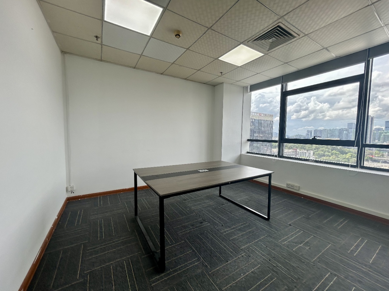 东方科技大厦360㎡出租