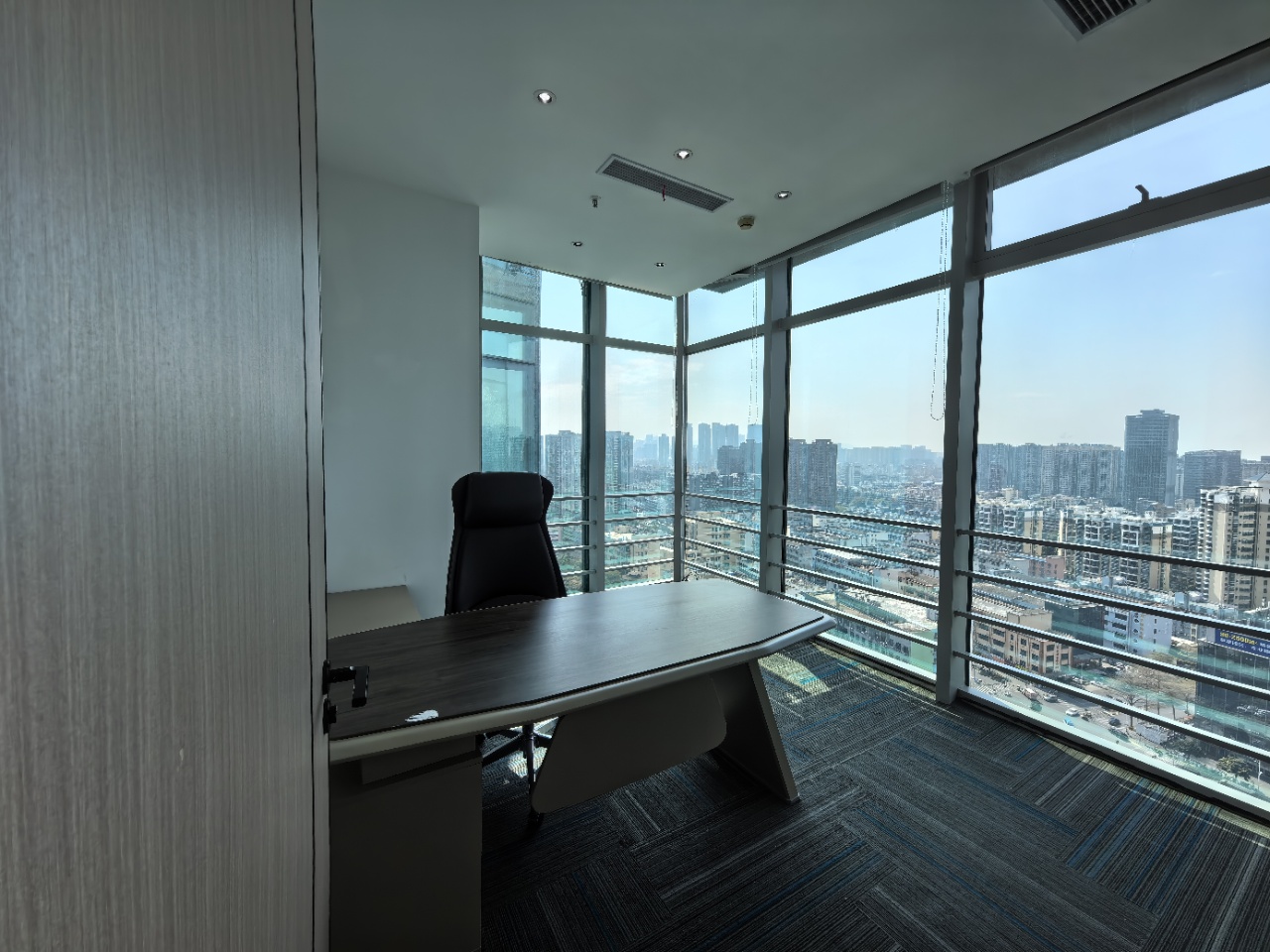 深圳碧桂园凤凰智谷176㎡出租